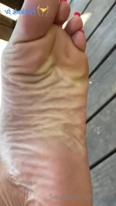 Sweetesthangsfeet - Tried to get some good mirror shots for you all