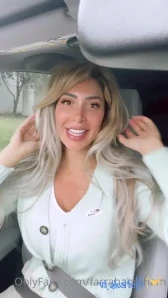 Farrahabraham - IT S GAME TIME SUPER BOWL SUPER BOOBS TIP HERE FOR