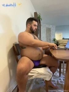 Gobig1 - Pig in the shower - Vid Coming