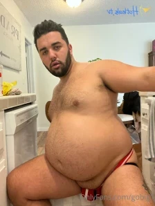 Gobig1 - Went for a walk at the gym So out of breath Vid