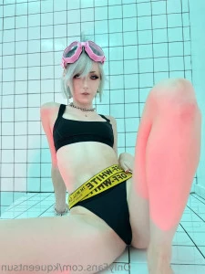 Kqueentsun - Took some UNHOLY looking photos awhile ago and never