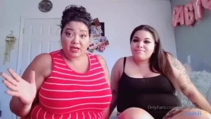 Linglingbbw - Someone is spying on my photoshoot again