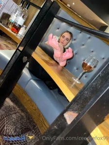 Ceeceefox99 - New pics and vids coming tonight who s excited