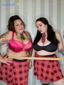 Bexshinervip - Your ontop of me and fucking me hard