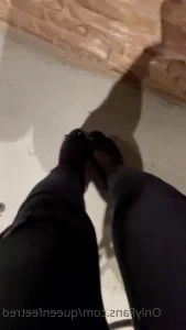 Queenfeetred - Latex