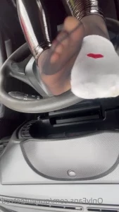 Queenfeetred - Queen of the kitchen