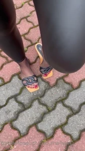Queenfeetred - Who want eat this candy