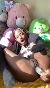 Softtitlita - it s titty tuesday part 1