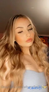 Allymcfarland18 - I m such a filthy slut I love giving sloppy head how