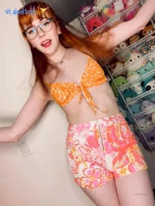 Lanieluxx - full spanking clip with the lovely purrpprincess