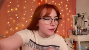 Lanieluxx - making it jiggle