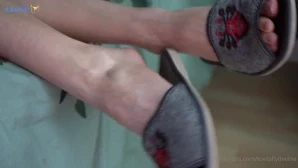 Toetallydevine - Ghostly Possession Makes Futa Fail NoNutNovember