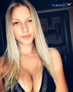 Killer_katrin - I m planning a new photoshoot what detail in outfit