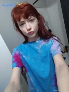 Xxhannahhaysxx - Look at those nice pussy lips and she fat and red