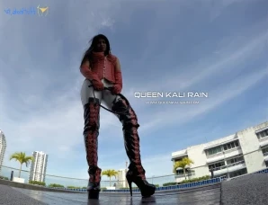 Rainqueenkali - Just another ordinary day so tell me How do I look