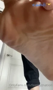 Feetznation - I ll step on you