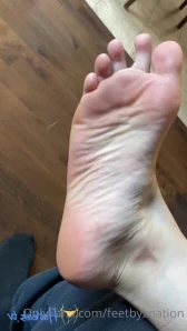 Feetznation - Be a good little slave and suck my toes 