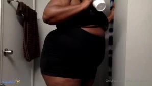 Phat_ass_phoebe - Peek a boo 
