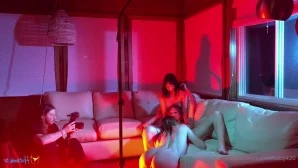 Coffeebaby420 - kiss me on the lips