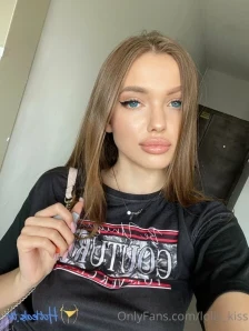 Lolly_kiss - 𝐅𝐫𝐞𝐞