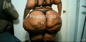 Pearaddiction - Do my ass look phat in these jeans