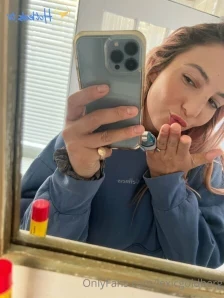 Lexicgoldberg - Fun facts about me Hotels make me hornyyyy