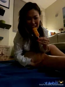 Londonkeyes - Red hot part 11