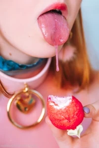 Lilslvkitten - wanna take a bite of my cherries part 2