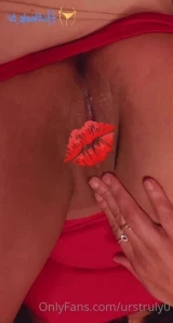 Urstruly.ali - put me on the counter and fuck me 