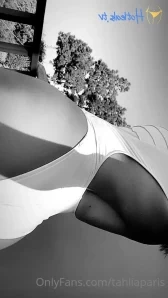 Tahliaparis - spreading it wide for you 