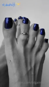Olgainfinity - Tickling soles with brushes In Russian with non-native