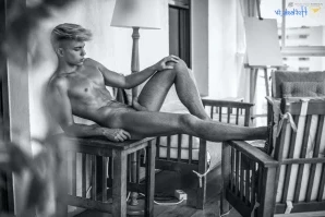 Ladyjakubowsky - Cheeky Tuesday Come get lazy with me Shot by