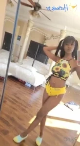 Jezabelvisser - New video release available in your inbox solo part 36