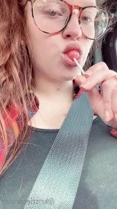 Kristieconner - Bratty