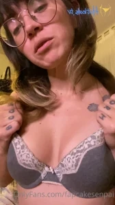 Fapcakesenpai - CUCKOLD FANTASY - FULL LENGTH VIDEO MASTER POST This part 6