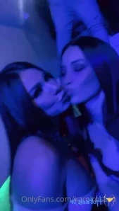 Karolrosado - Que rico se a de sentir una Rusa y una Colombiana en un part 8