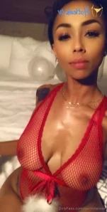 Carminerose - I m wet part 3 