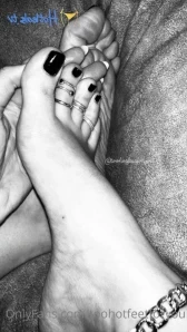 Toohotfeetforyou - Jewellery footjob Well we did like how the