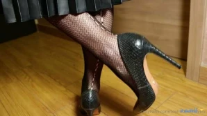 Toohotfeetforyou - Perfect handjob - Part II We ve just continued