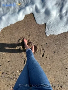 Toohotfeetforyou - Today she was in the mood to make a smoothy and of