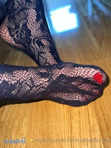 Toohotfeetforyou - She had a dry summer feet and a lovely pink