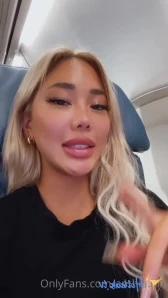 Gimmemoxo - the first 5 people who open this and reply lick it will