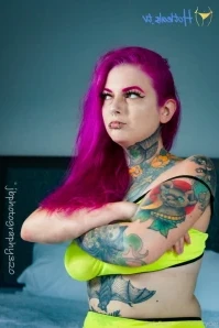 Viberyder - Hot pink dress