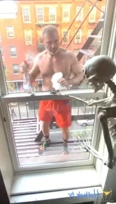 Jimnewmannyc - I took last night off Had a couple of roommates move in