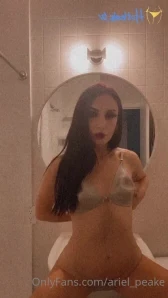 Ariel_peake - Damn Small Ariel throwback to 2012 Photo taken by John