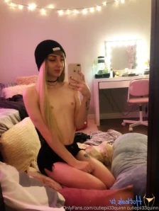 Cutiepii33quinn - New photos and video coming tonight