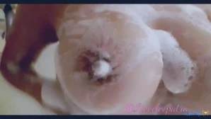 Livecleo - Playing and getting my pussy ready for your cock Fur Glass