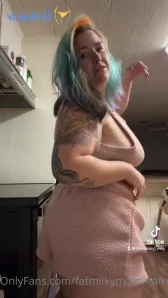 Fatmilkymommalite - Cum see it all on my VIP wall fatmilkymomma69