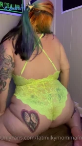 Fatmilkymommalite - Waiting for that dick