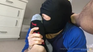 Straightcountrymuscle - DM me if you re into Vore I have a video for